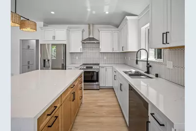 9261 Golden Gate Avenue, Orangevale, CA 95662 - Photo 5