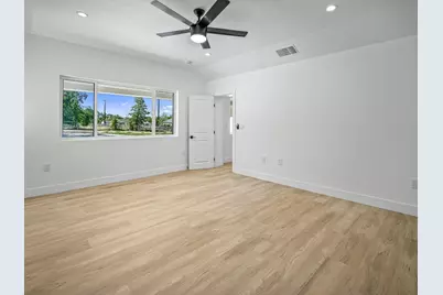 9261 Golden Gate Avenue, Orangevale, CA 95662 - Photo 15