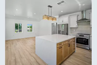 9261 Golden Gate Avenue, Orangevale, CA 95662 - Photo 9