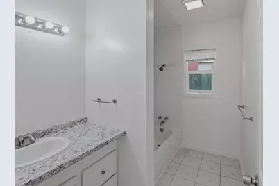 889 E 23rd Street, Merced, CA 95340 - Photo 7