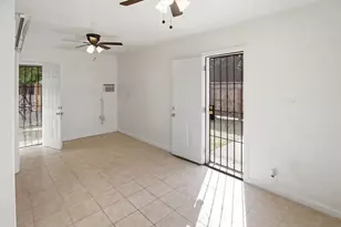 889 E 23rd St, Merced, CA 95340 - Photo 11