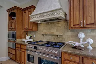9860 Granite View Ln, Granite Bay, CA 95746 - Photo 15