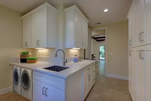 9860 Granite View Ln, Granite Bay, CA 95746 - Photo 19
