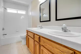 5504 Coronawood Ln, Carmichael, CA 95608 - Photo 19
