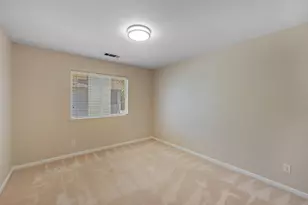 5504 Coronawood Ln, Carmichael, CA 95608 - Photo 17