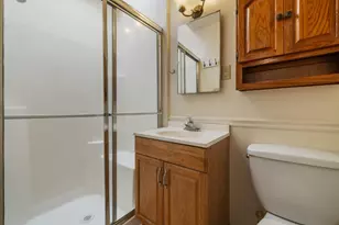 253 E Canterbury Dr, Stockton, CA 95207 - Photo 19