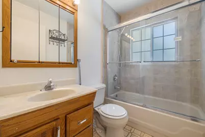 253 E Canterbury Drive, Stockton, CA 95207 - Photo 21