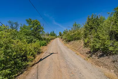 7256 Nikki, Mountain Ranch, CA 95246 - Photo 23
