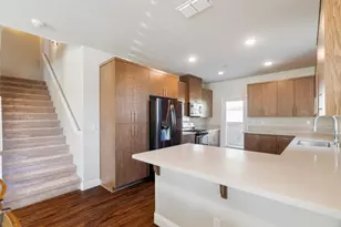 10775 Portico Cir, Rancho Cordova, CA 95670 - Photo 11