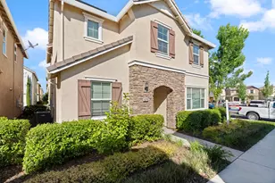 10775 Portico Cir, Rancho Cordova, CA 95670 - Photo 3