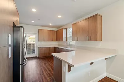 10775 Portico Circle, Rancho Cordova, CA 95670 - Photo 9