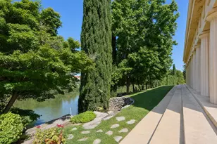 2021 W St, Merced, CA 95340 - Photo 9