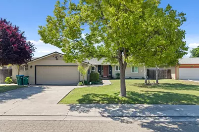 302 E El Campo Avenue, Stockton, CA 95207 - Photo 1