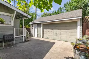 4901 V St, Sacramento, CA 95817 - Photo 25