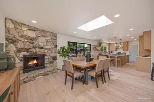 945 Trestle Glen Way, Sacramento, CA 95831 - Photo 11