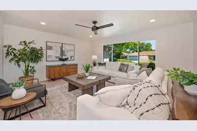 945 Trestle Glen Way, Sacramento, CA 95831 - Photo 7