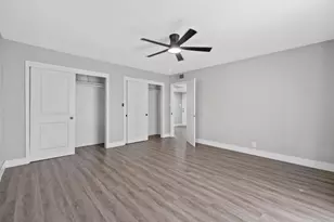 2424 W Fairview Ct, Visalia, CA 93277 - Photo 43