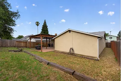7813 Beaupre Way, Citrus Heights, CA 95610 - Photo 19