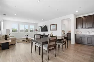 8317 Evans Tree Dr, Roseville, CA 95747 - Photo 11