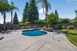 9492 Porto Rosa Dr, Elk Grove, CA 95624 - Photo 25