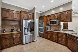 9492 Porto Rosa Dr, Elk Grove, CA 95624 - Photo 7