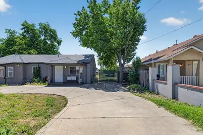 7524 Fruitridge Road, Sacramento, CA 95820 - Photo 3