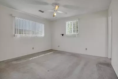 631 W Minnesota Avenue, Turlock, CA 95382 - Photo 17