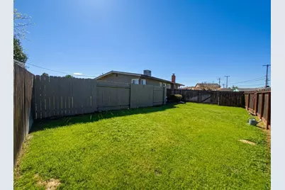 6519 Prentiss Drive, Sacramento, CA 95823 - Photo 17