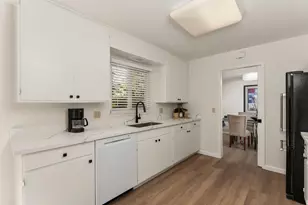 5249 Diablo Dr, Sacramento, CA 95842 - Photo 29