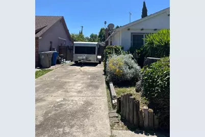 3100 Normington Drive, Sacramento, CA 95833 - Photo 3
