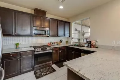 2471 Ben Ali Way, Sacramento, CA 95815 - Photo 7
