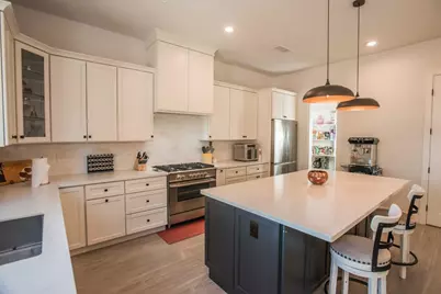 7810 Hutton Creek Lane, Fair Oaks, CA 95628 - Photo 15