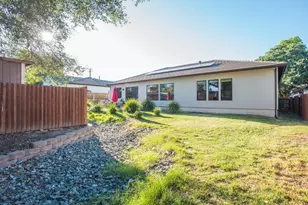 7810 Hutton Crk Ln, Fair Oaks, CA 95628 - Photo 39