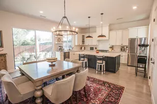 7810 Hutton Crk Ln, Fair Oaks, CA 95628 - Photo 19