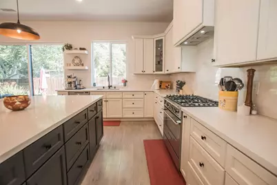 7810 Hutton Creek Lane, Fair Oaks, CA 95628 - Photo 17