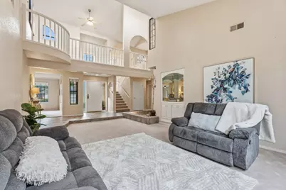 375 W Hagler Avenue, Fresno, CA 93711 - Photo 9