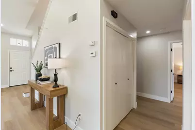 5457 Governor Circle, Stockton, CA 95210 - Photo 9