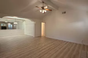 2504 Riverview Dr, Madera, CA 93637 - Photo 3