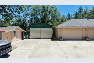 665 Gladycon Road, Colfax, CA 95713 - Photo 17