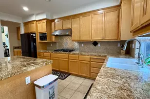 1350 Snake Creek Dr, Patterson, CA 95363 - Photo 9