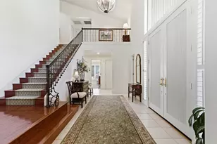 11473 Huntington Village Ln, Gold River, CA 95670 - Photo 5