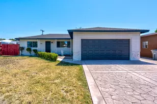 208 N Santa Rita St, Los Banos, CA 93635 - Photo 3
