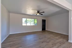 208 N Santa Rita St, Los Banos, CA 93635 - Photo 9