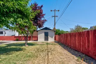 208 N Santa Rita St, Los Banos, CA 93635 - Photo 37