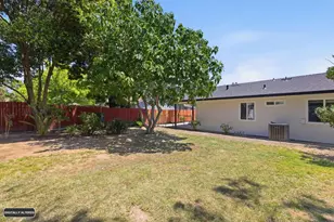 6333 Bamford Dr, Sacramento, CA 95823 - Photo 37