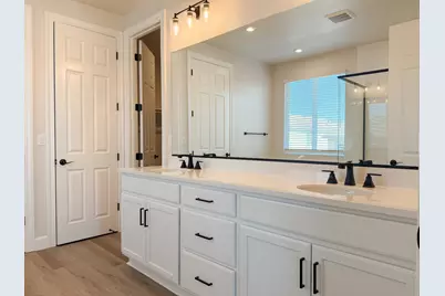 2158 Geneva Way, Manteca, CA 95337 - Photo 39