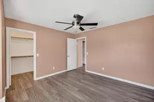 8758 Freesia Dr, Elk Grove, CA 95624 - Photo 47