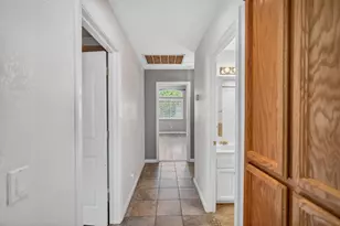 8758 Freesia Dr, Elk Grove, CA 95624 - Photo 49