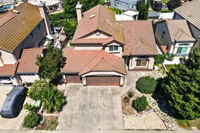8758 Freesia Drive, Elk Grove, CA 95624 - Photo 65