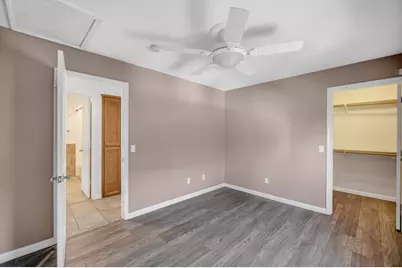 8758 Freesia Drive, Elk Grove, CA 95624 - Photo 45
